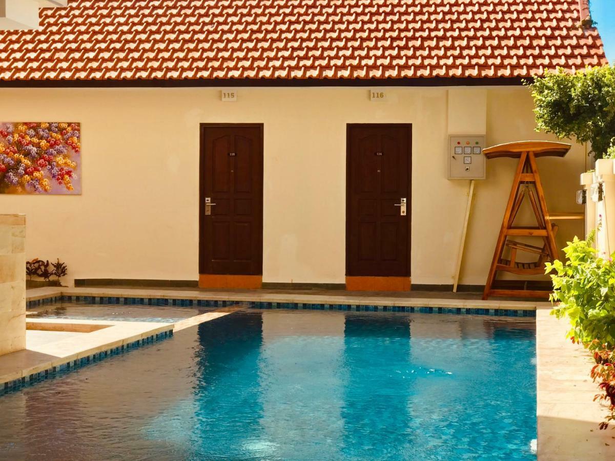 Familytel Bali Hotel Kuta Selatan Exterior foto
